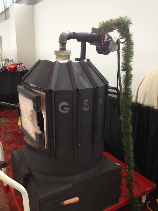 Custom Glass Products - Hot Glass Academy - Glass Blowers